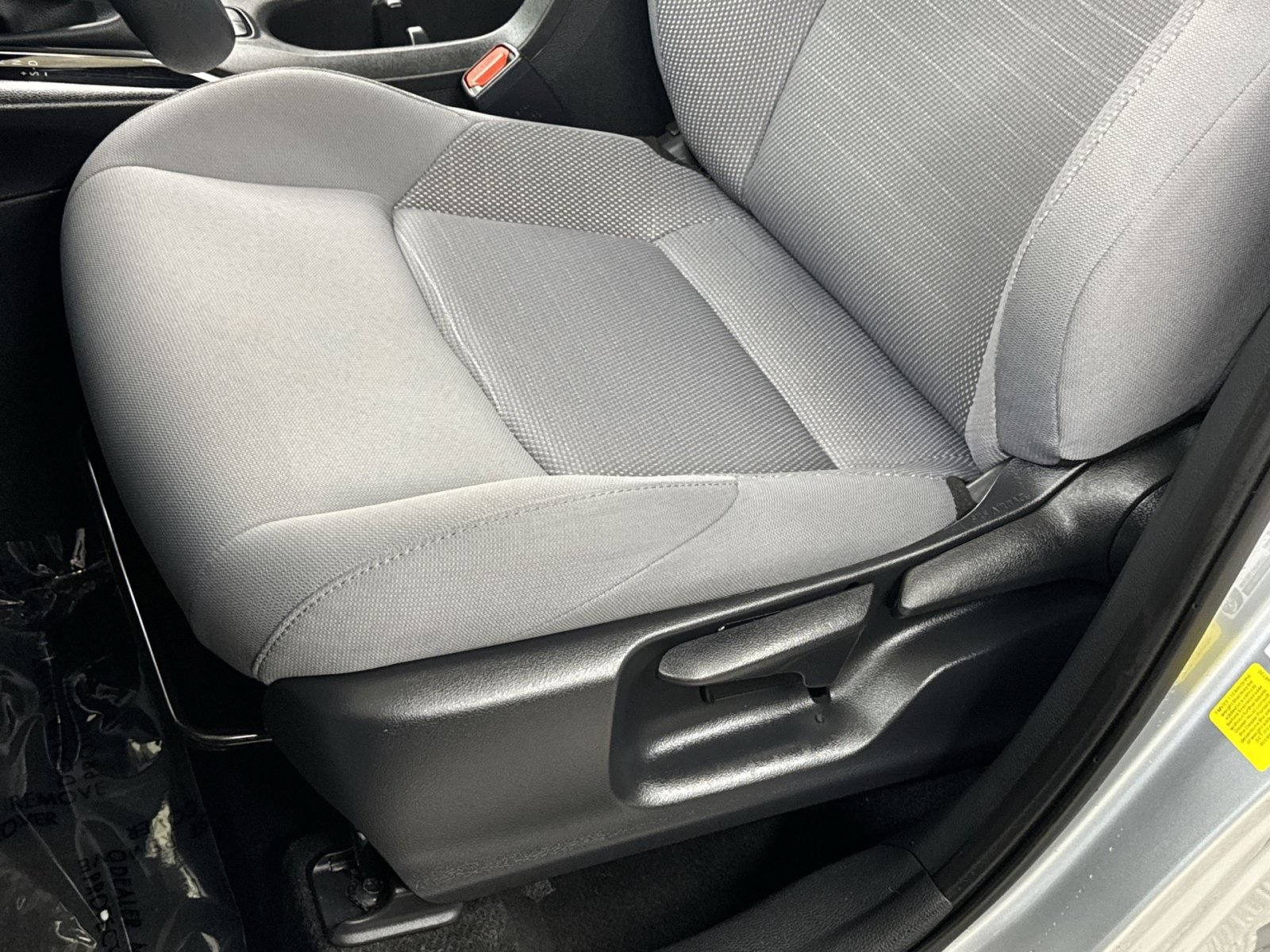 Used 2024 Toyota Corolla Cross AWD Hybrid image 26