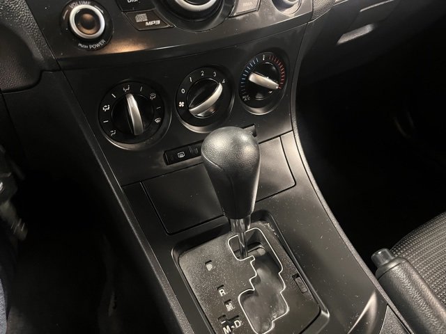 Used 2012 MAZDA MAZDA3 i Sport image 26