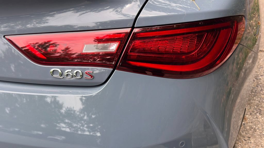 Used 2021 INFINITI Q60 Red Sport 400 w/ Proactive Package AWD/4WD image 7