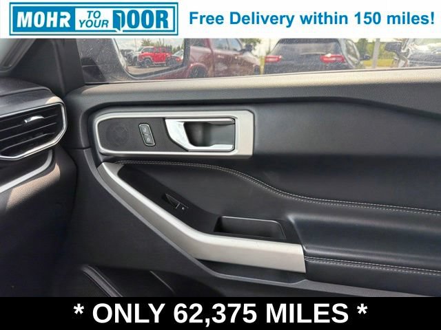 Used 2022 Ford Explorer XLT w/ Equipment Group 202A AWD/4WD image 28