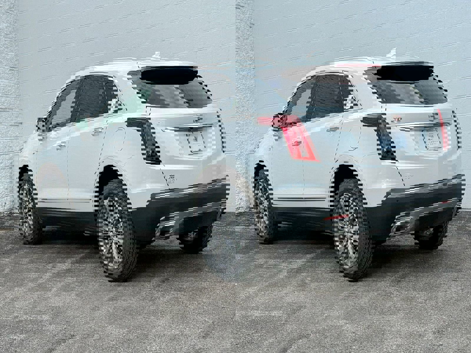 New 2025 Cadillac XT5 Premium Luxury w/ LPO, Floor Liner Package image 5