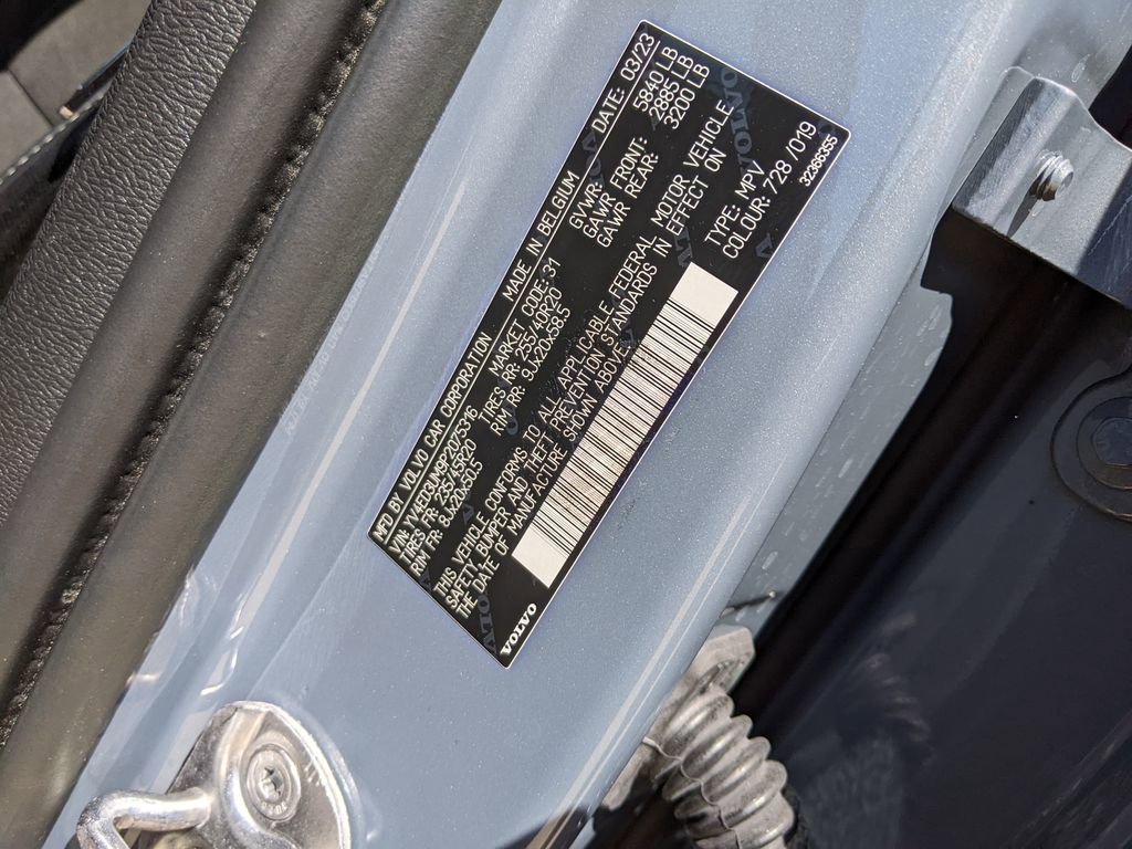 Certified 2023 Volvo XC40 Recharge Ultimate AWD/4WD image 30
