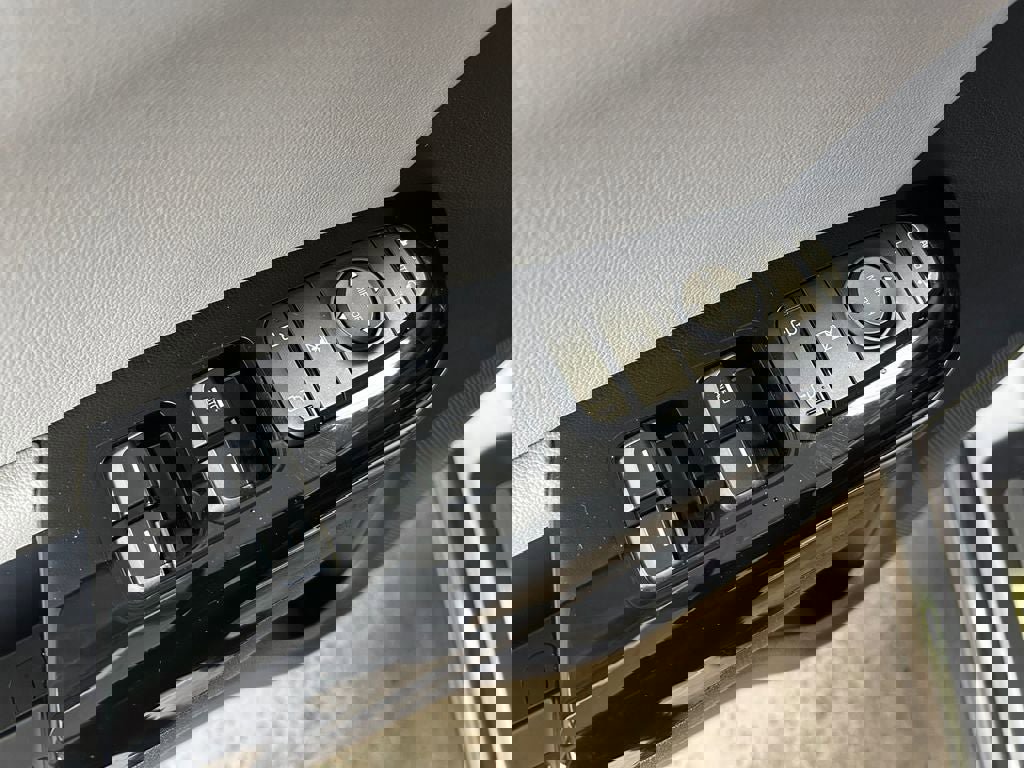 Used 2018 Kia Sportage EX w/ EX Sport Appearance Package image 23