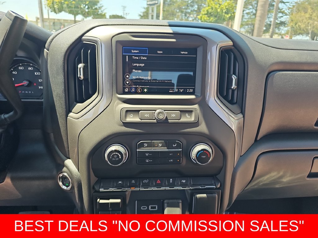 New 2026 Chevrolet Silverado 1500 Custom w/ LPO, Dark Essentials Package RWD image 19
