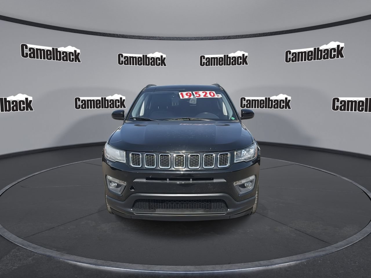 Used 2021 Jeep Compass Latitude w/ Sun and Sound Group FWD image 2