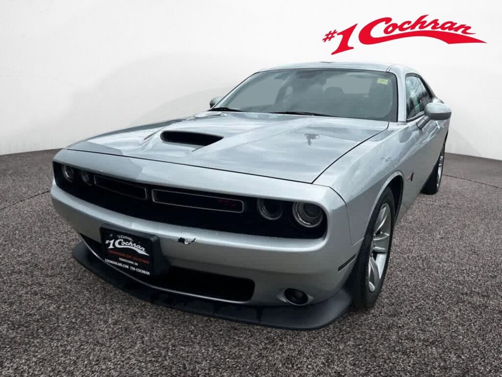 Used 2021 Dodge Challenger R/T RWD image 30