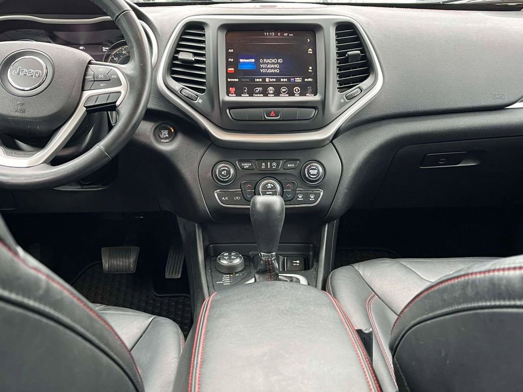 Used 2015 Jeep Cherokee Trailhawk w/ Comfort/Convenience Group image 6