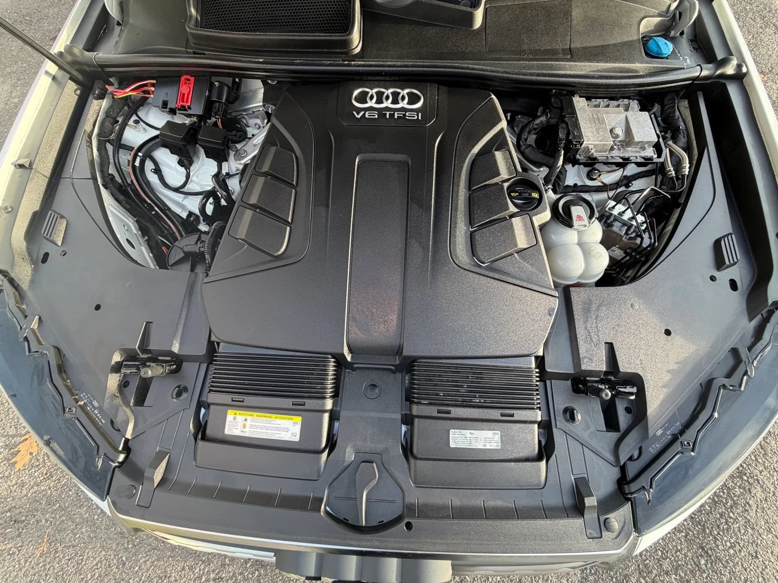 Used 2018 Audi Q7 3.0T Prestige AWD/4WD image 37