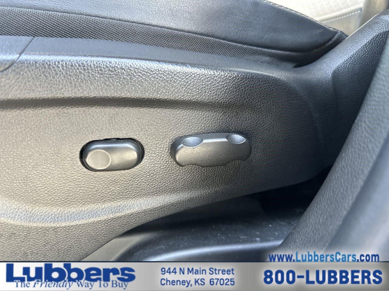 Used 2021 Buick Encore Preferred image 12