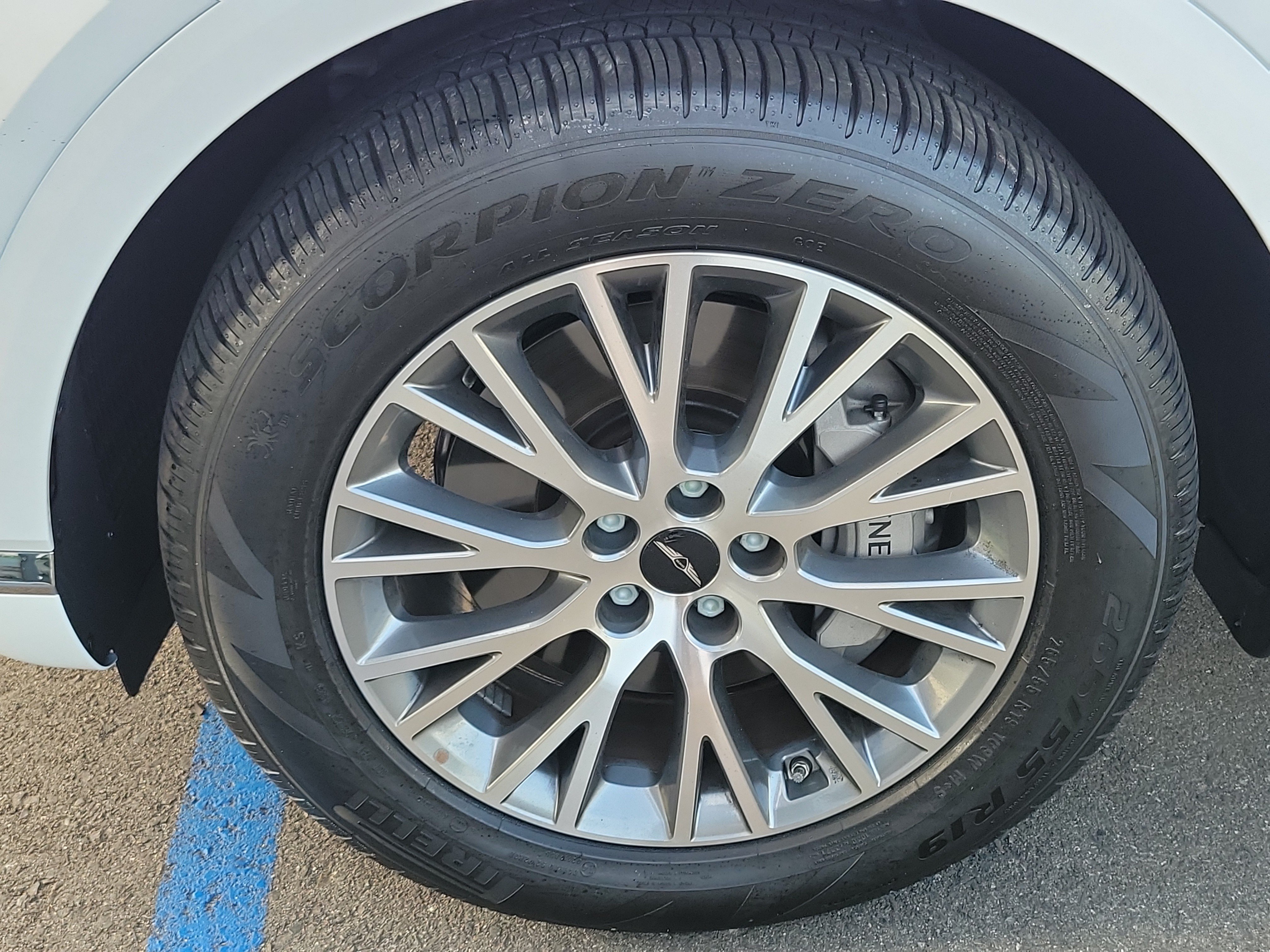 Certified 2026 Genesis GV80 2.5T AWD/4WD image 6
