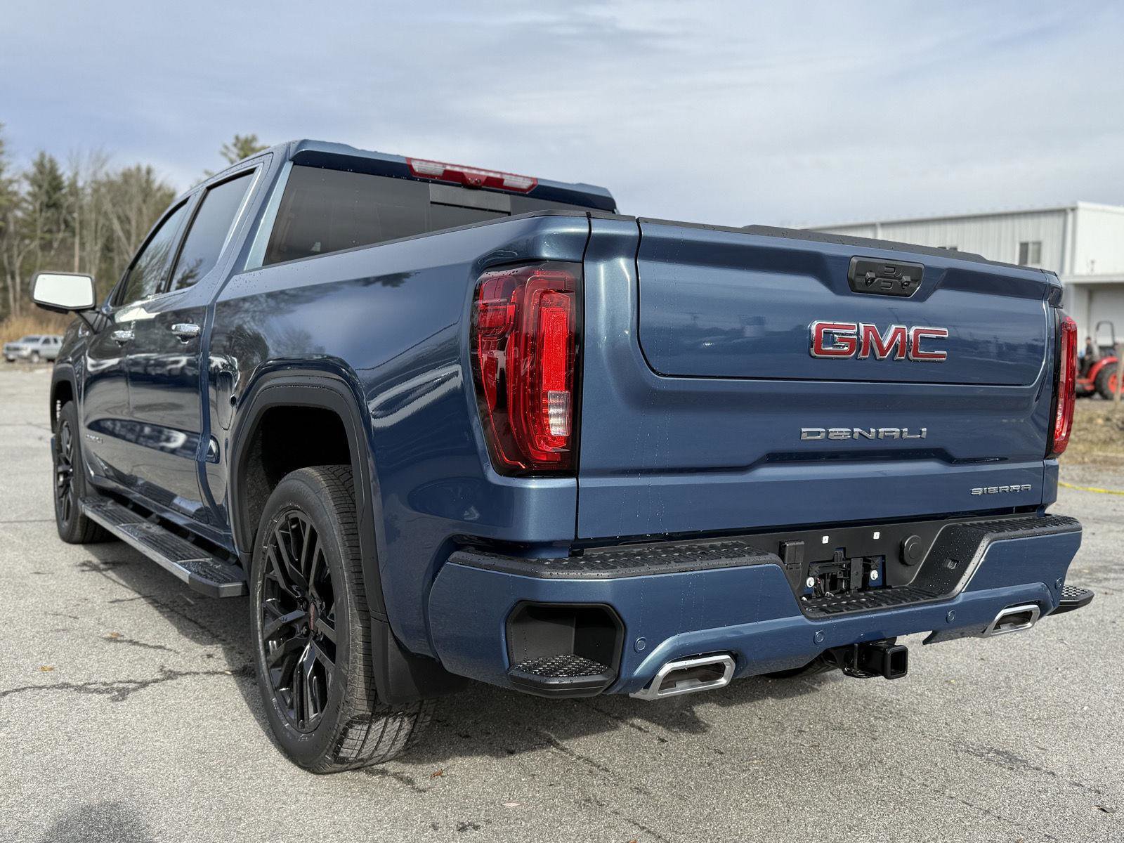 New 2026 GMC Sierra 1500 Denali w/ Technology Package image 7