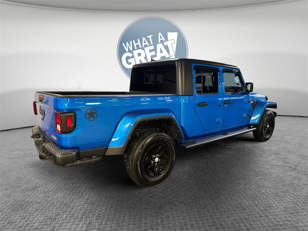 Used 2021 Jeep Gladiator Sport image 3