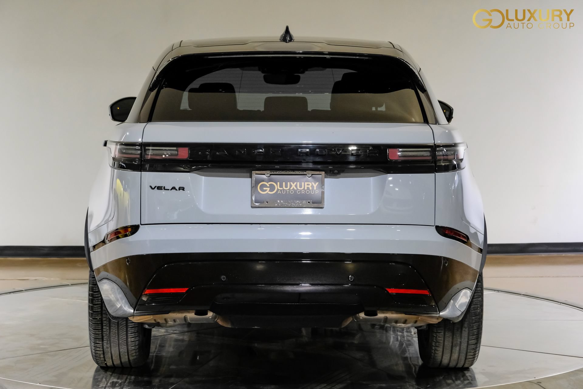 Used 2024 Land Rover Range Rover Velar Dynamic SE AWD/4WD image 11