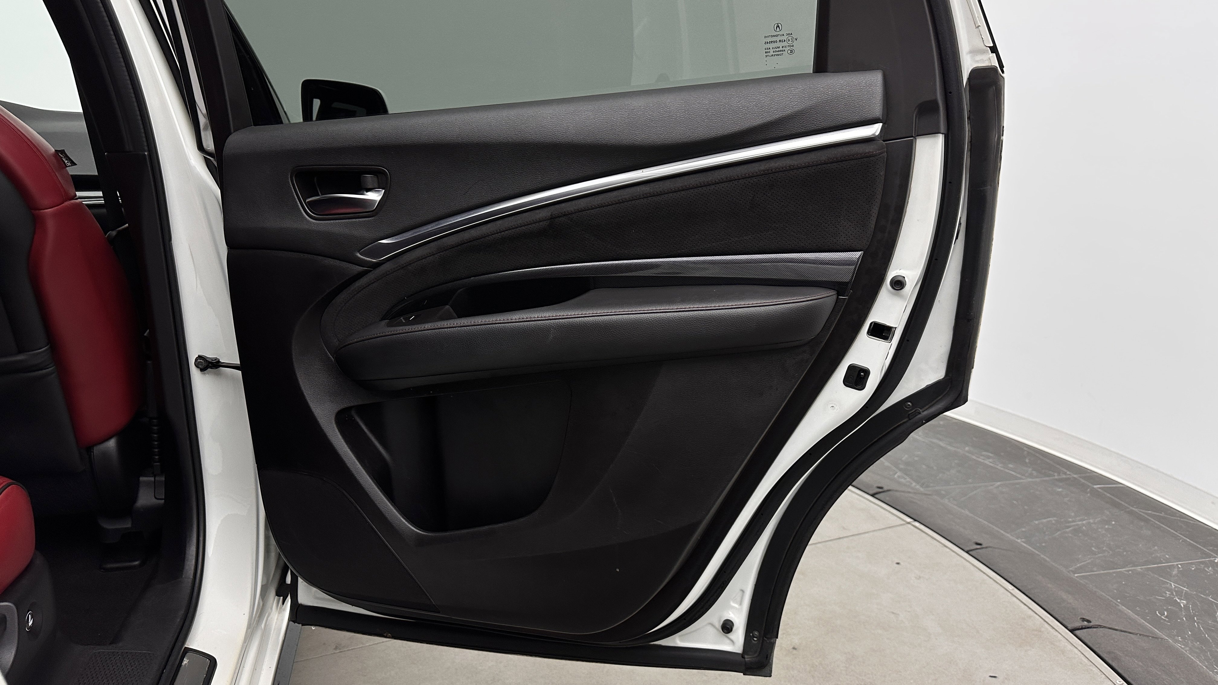 Used 2019 Acura MDX A-Spec image 34