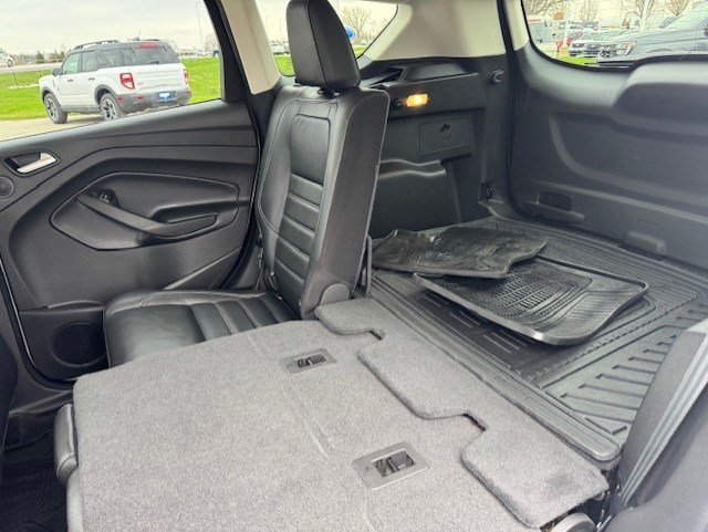 Used 2019 Ford Escape Titanium image 27