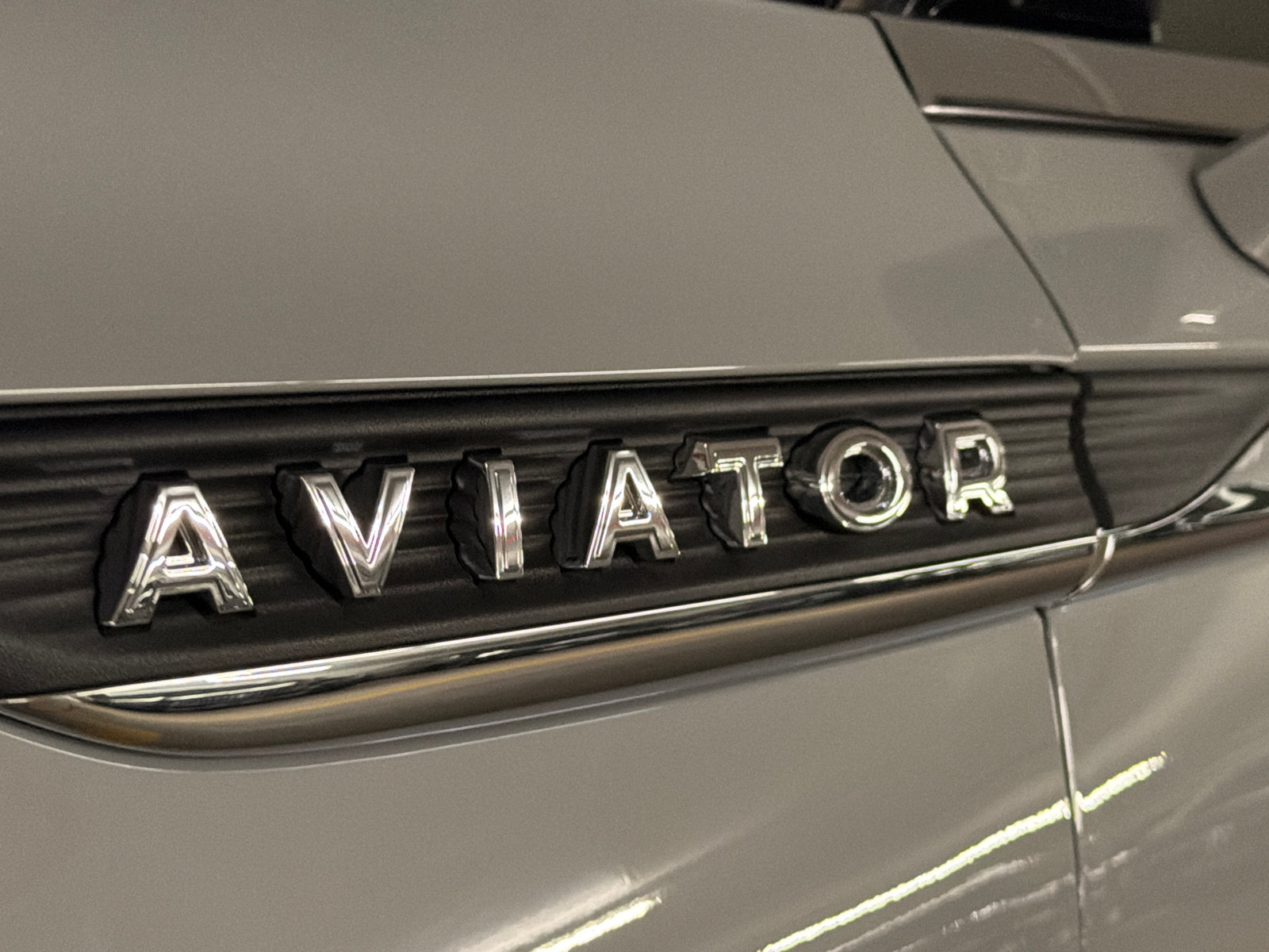 New 2027 Lincoln Aviator AWD image 15