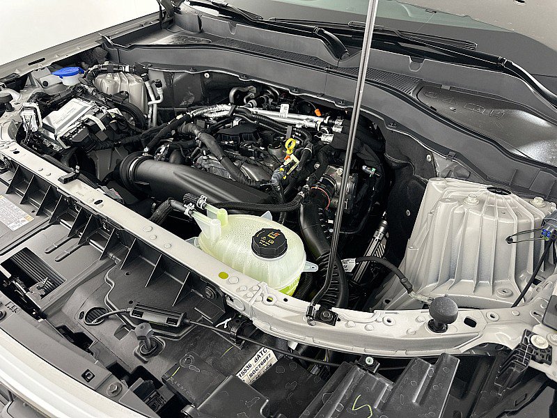 New 2025 Ford Explorer Active w/ Active Comfort Package image 19