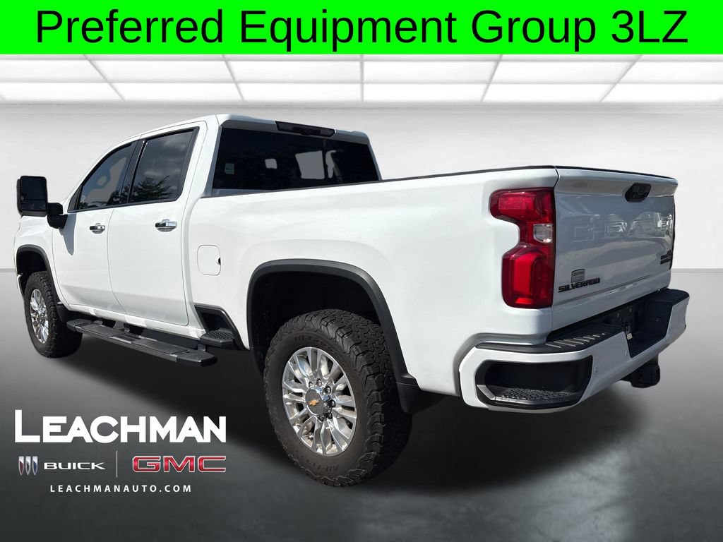 Used 2023 Chevrolet Silverado 2500 High Country w/ Technology Package AWD/4WD image 6