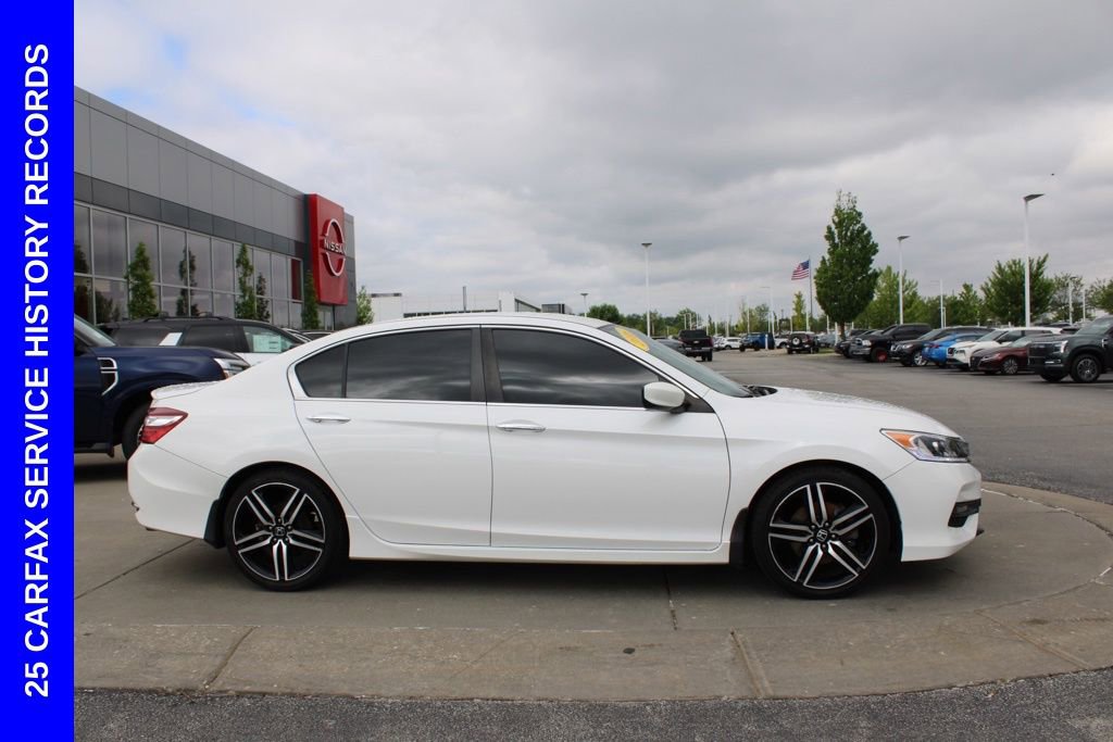 Used 2016 Honda Accord Sport image 6
