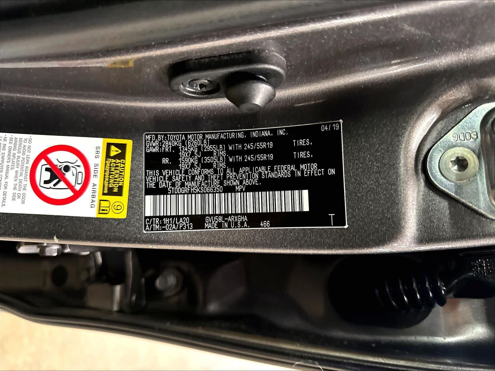 Used 2019 Toyota Highlander Limited Platinum AWD/4WD image 35