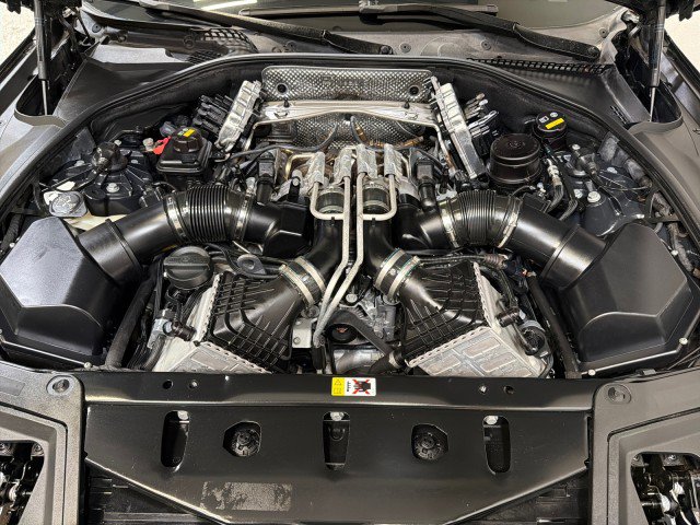 Used 2015 BMW M5 image 80