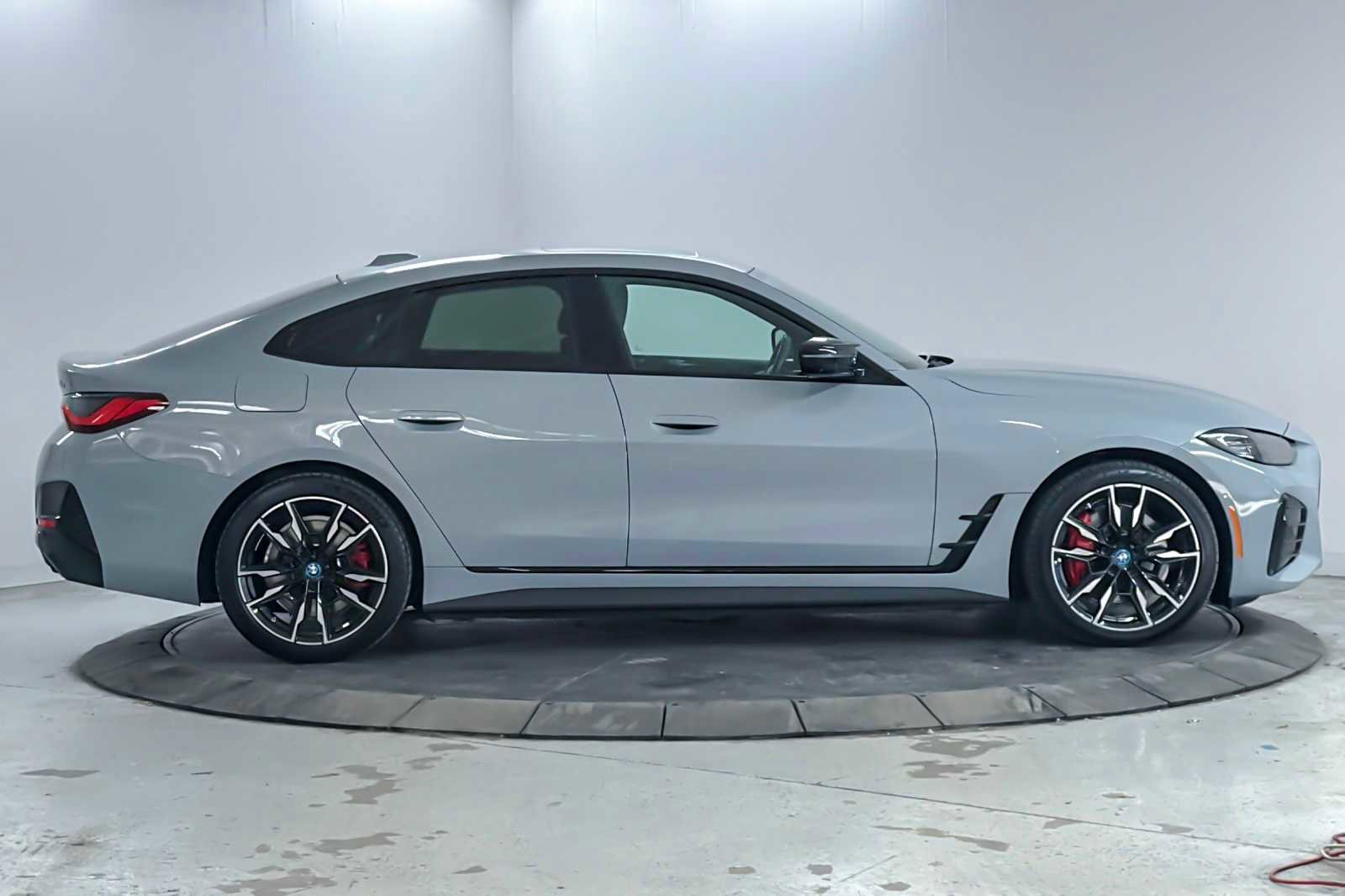 Used 2023 BMW i4 M50 image 8