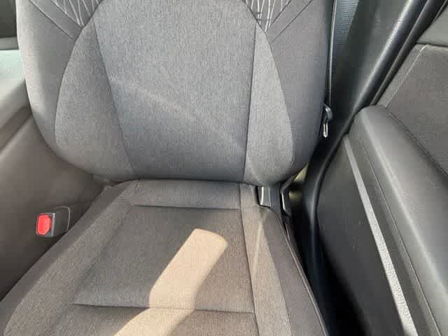 Used 2025 Toyota Camry LE AWD/4WD image 7