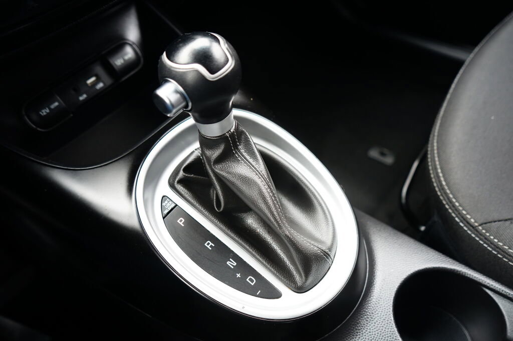 Used 2018 Kia Soul + image 15