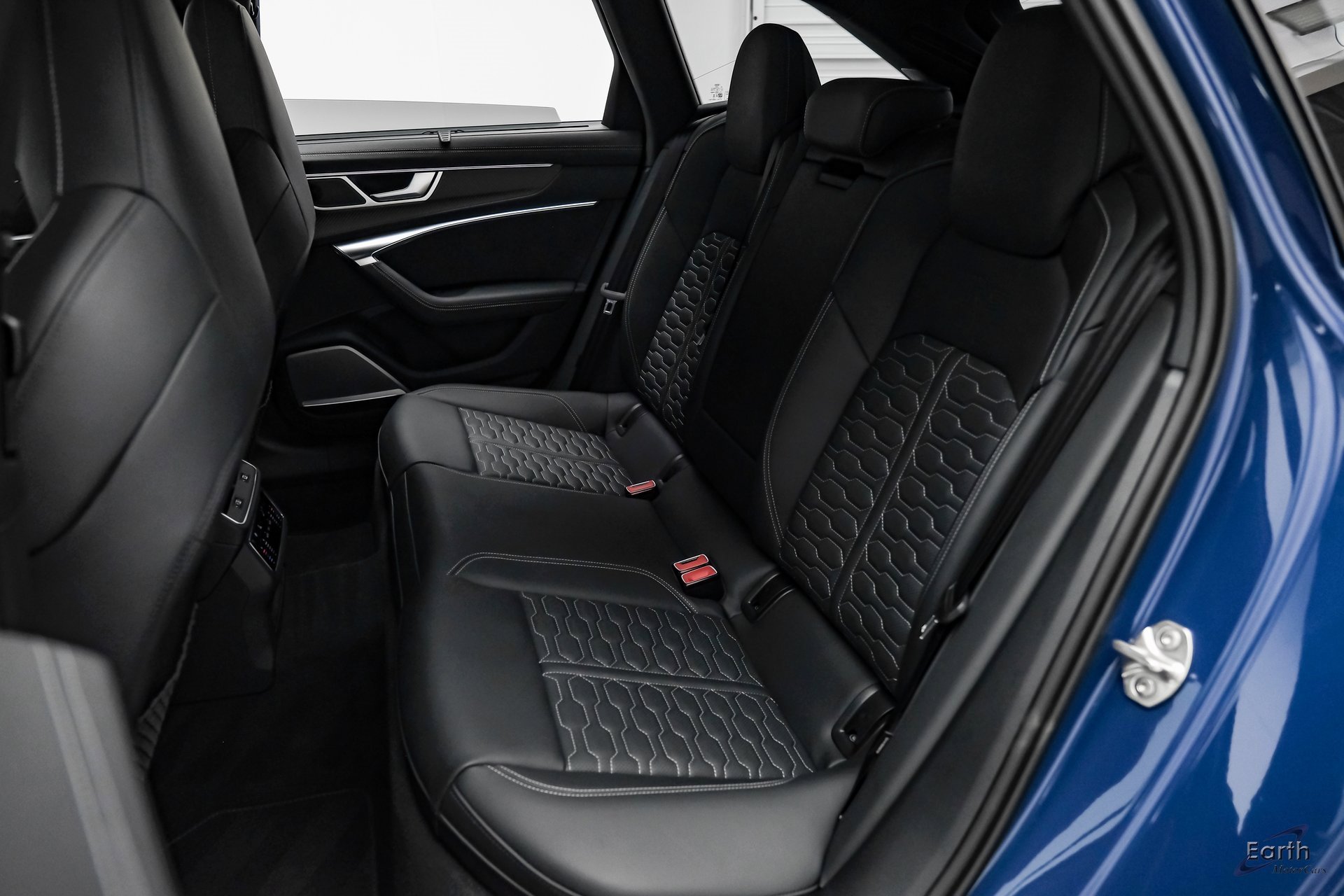 Used 2025 Audi RS 6 performance image 77