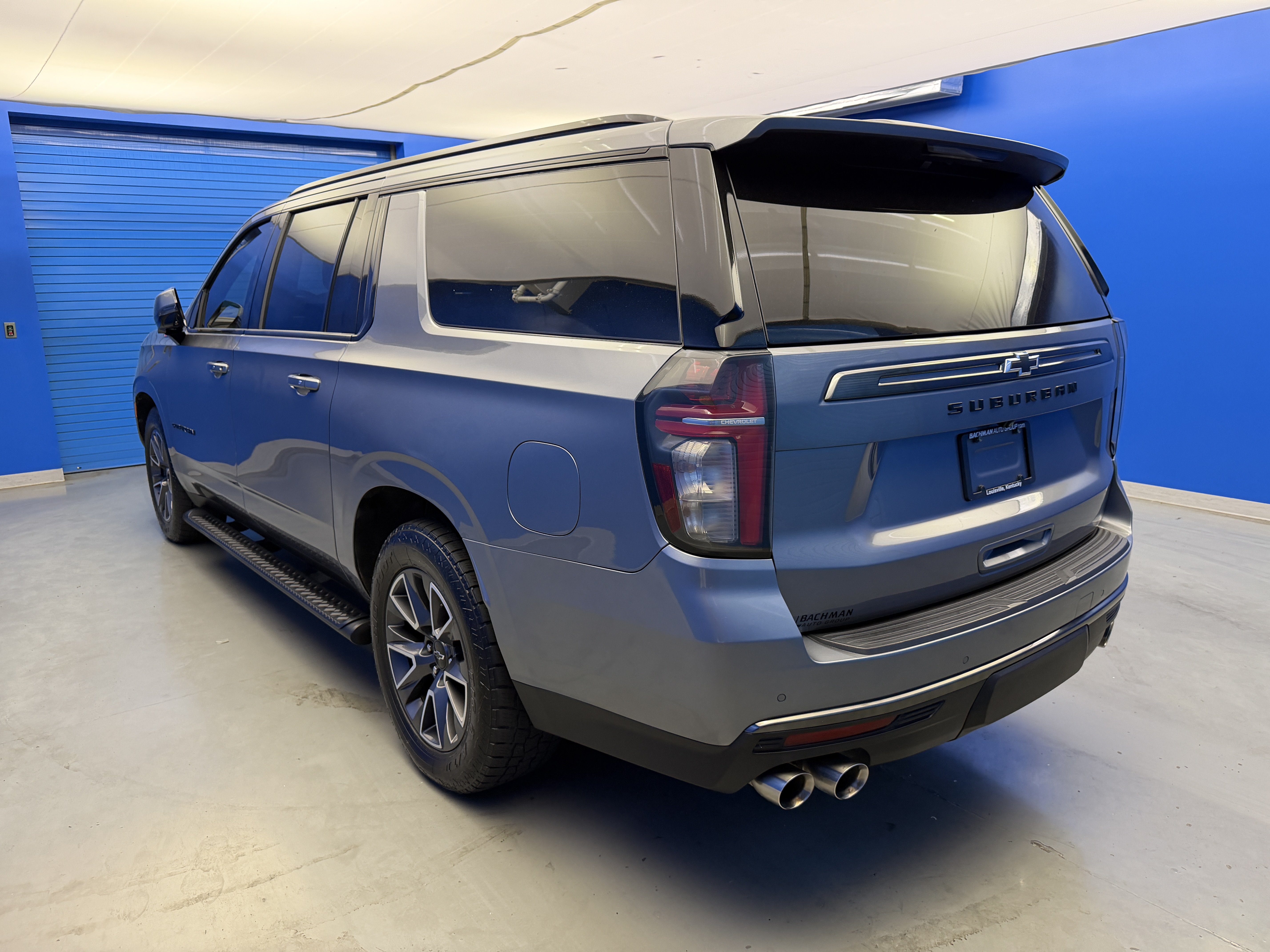 Used 2022 Chevrolet Suburban Z71 w/ Z71 Off-Road Package AWD/4WD image 5