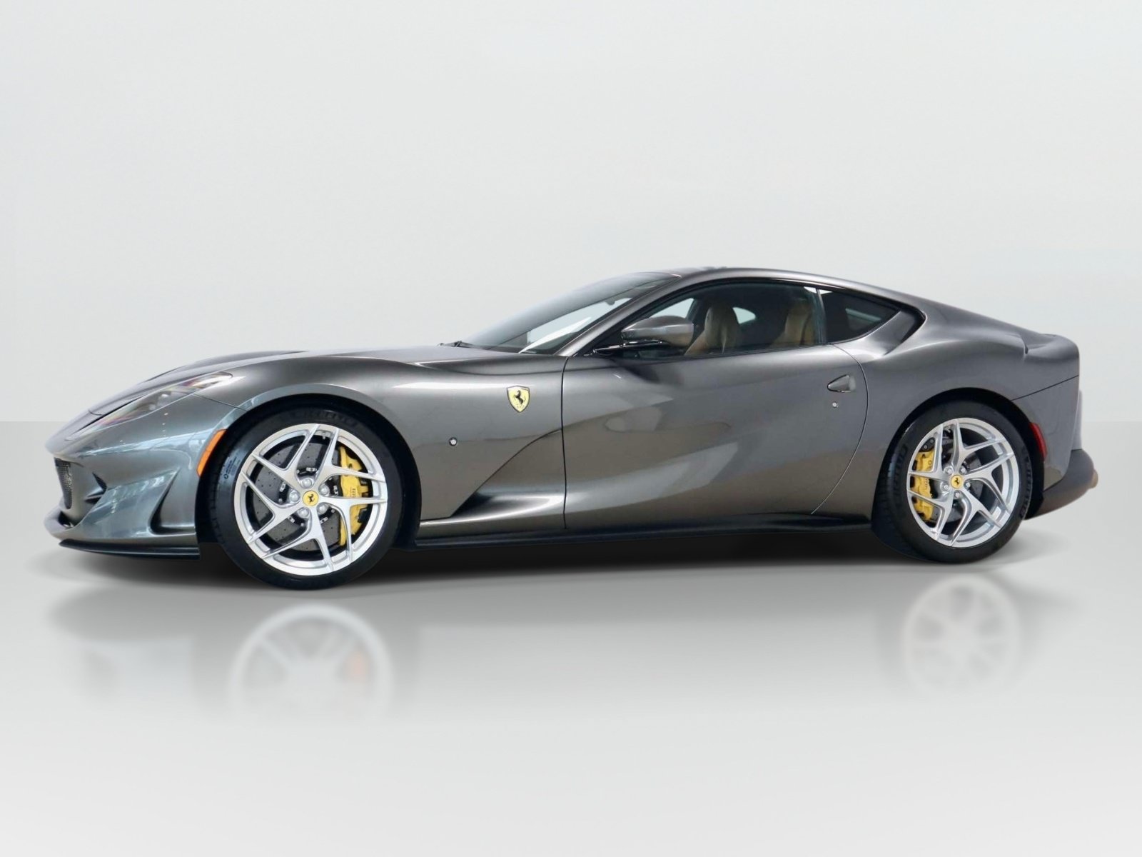 Certified 2020 Ferrari 812 Superfast RWD image 2