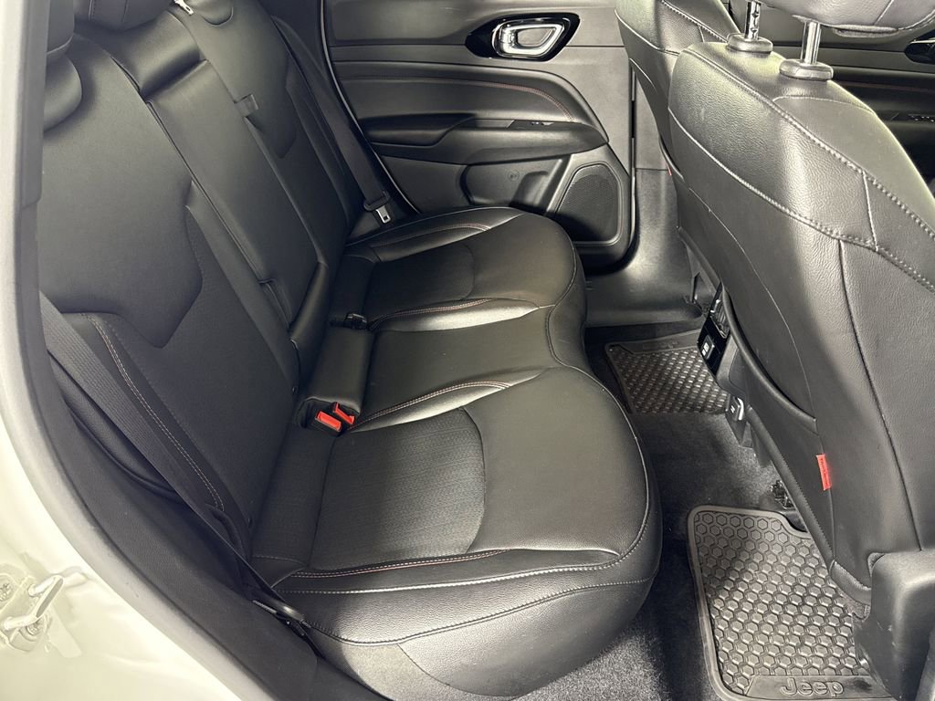 Used 2024 Jeep Compass Trailhawk image 13