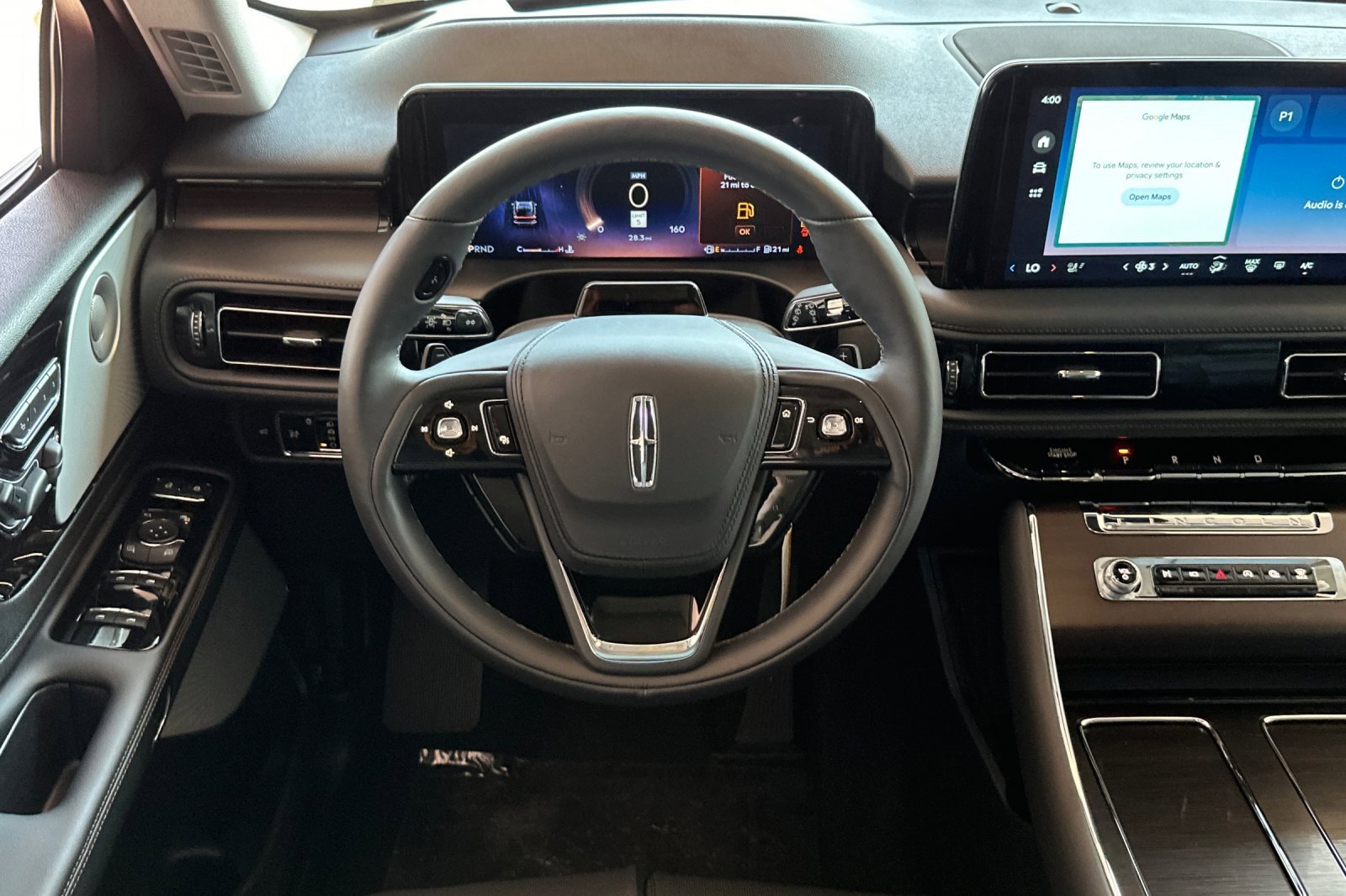 New 2025 Lincoln Aviator Reserve w/ Luxury Package image 13