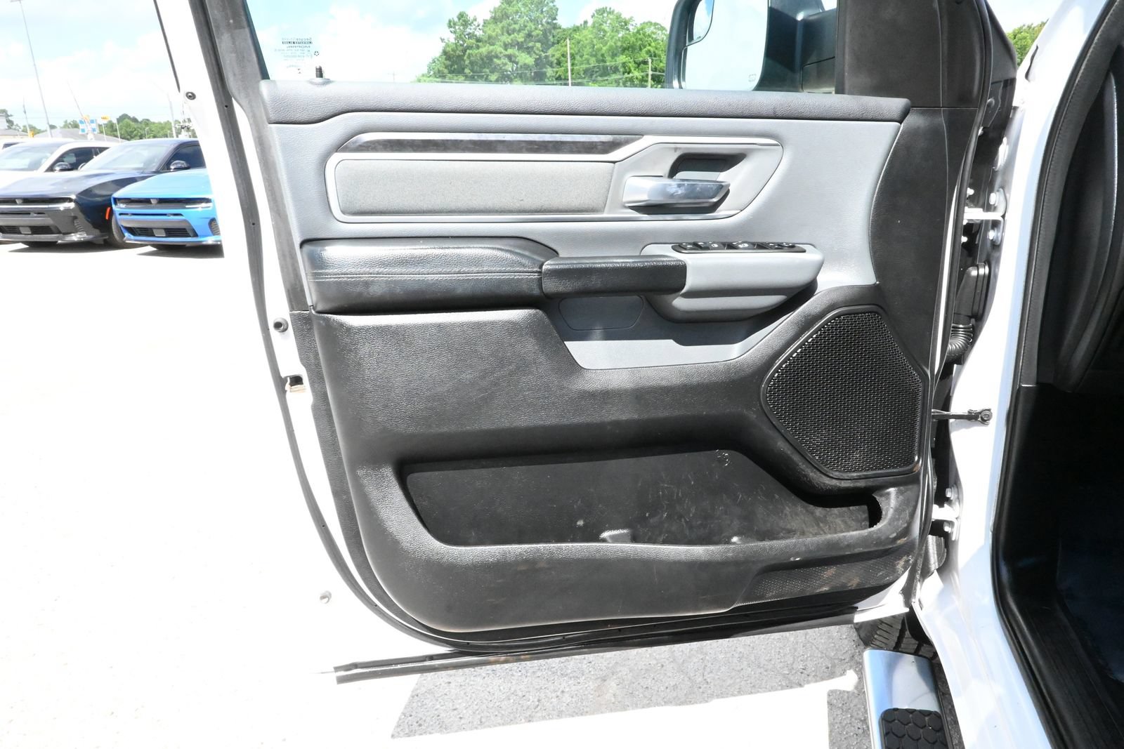 Used 2023 RAM 1500 Lone Star AWD/4WD image 9