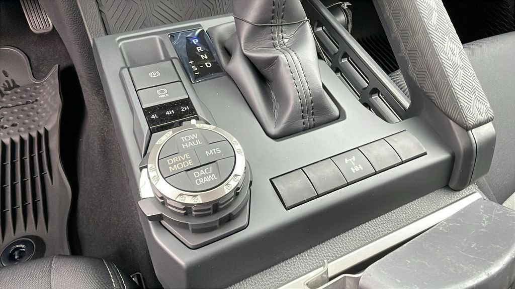 New 2026 Toyota Tacoma TRD Off-Road AWD/4WD image 16