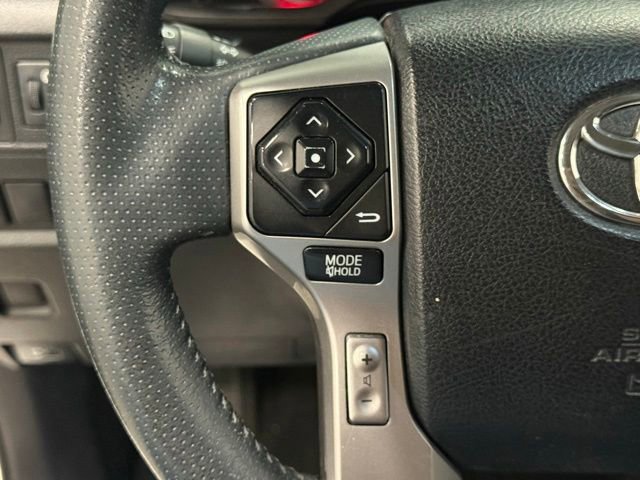 Used 2015 Toyota 4Runner SR5 Premium RWD image 18