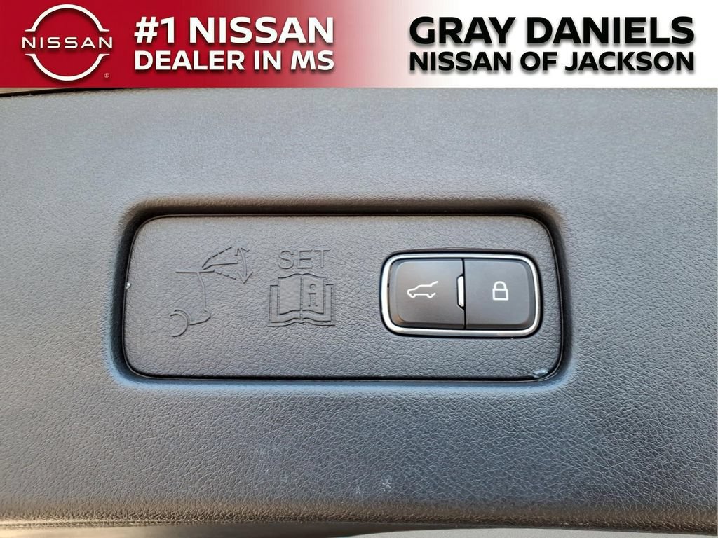 Used 2021 Lincoln Aviator Reserve w/ Equipment Group 201A RWD image 9