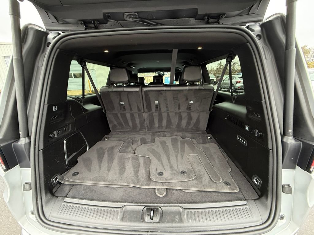 Used 2024 Jeep Wagoneer L Series II w/ Flexible Seating Group image 25