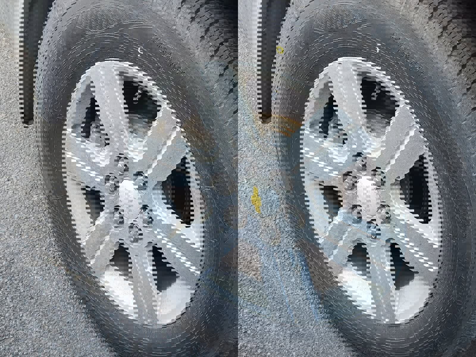 Used 2010 Chevrolet Traverse LT w/ Personal Connectivity Package image 7