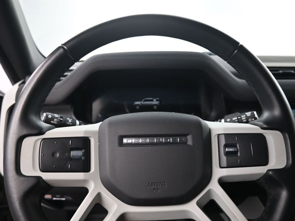 Used 2023 Land Rover Defender 110 S image 7