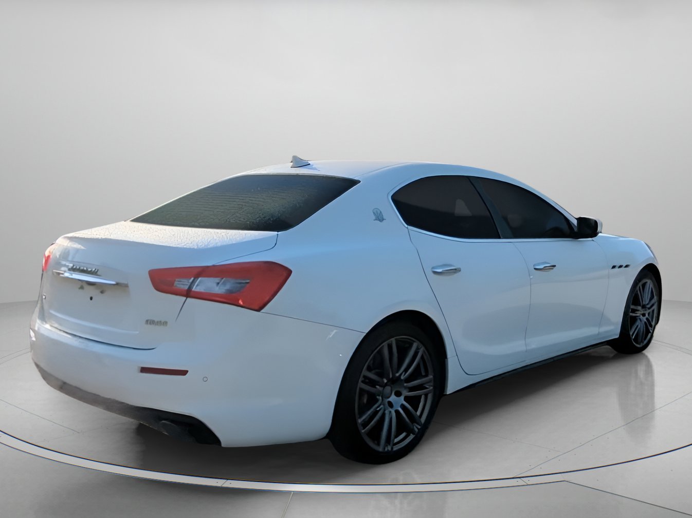 Used 2018 Maserati Ghibli S image 27