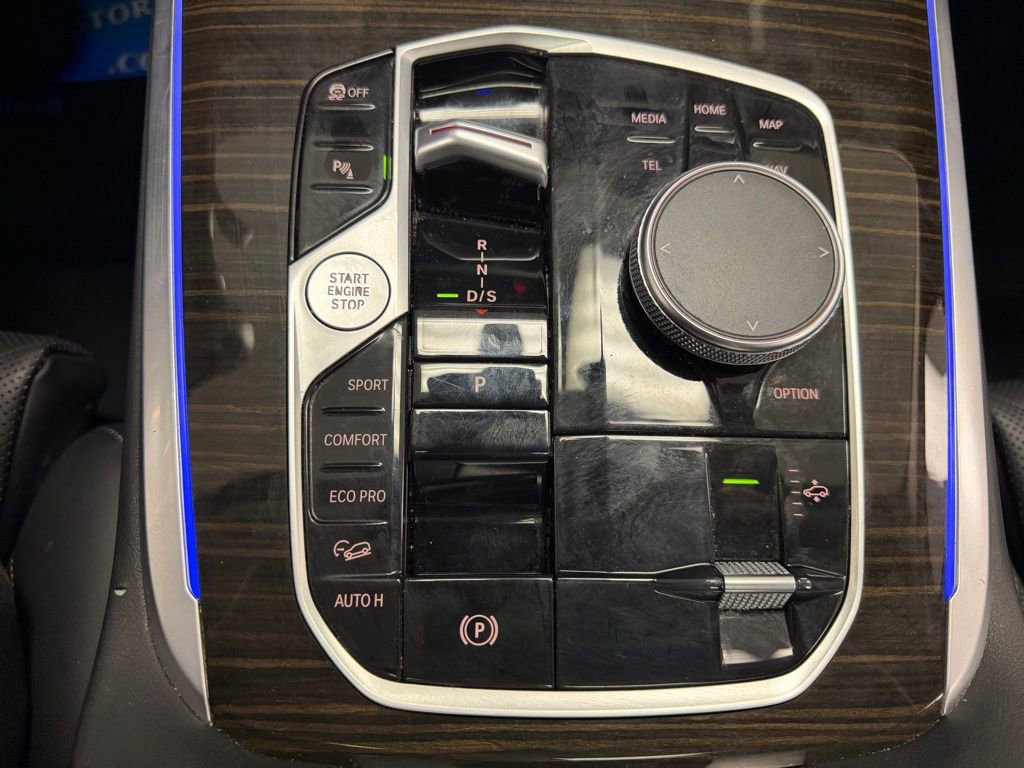 Used 2024 BMW X7 xDrive40i image 33