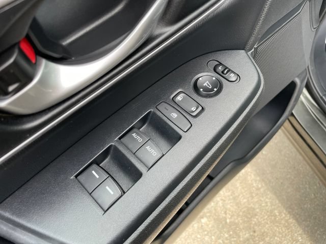 Used 2017 Honda CR-V EX-L image 21