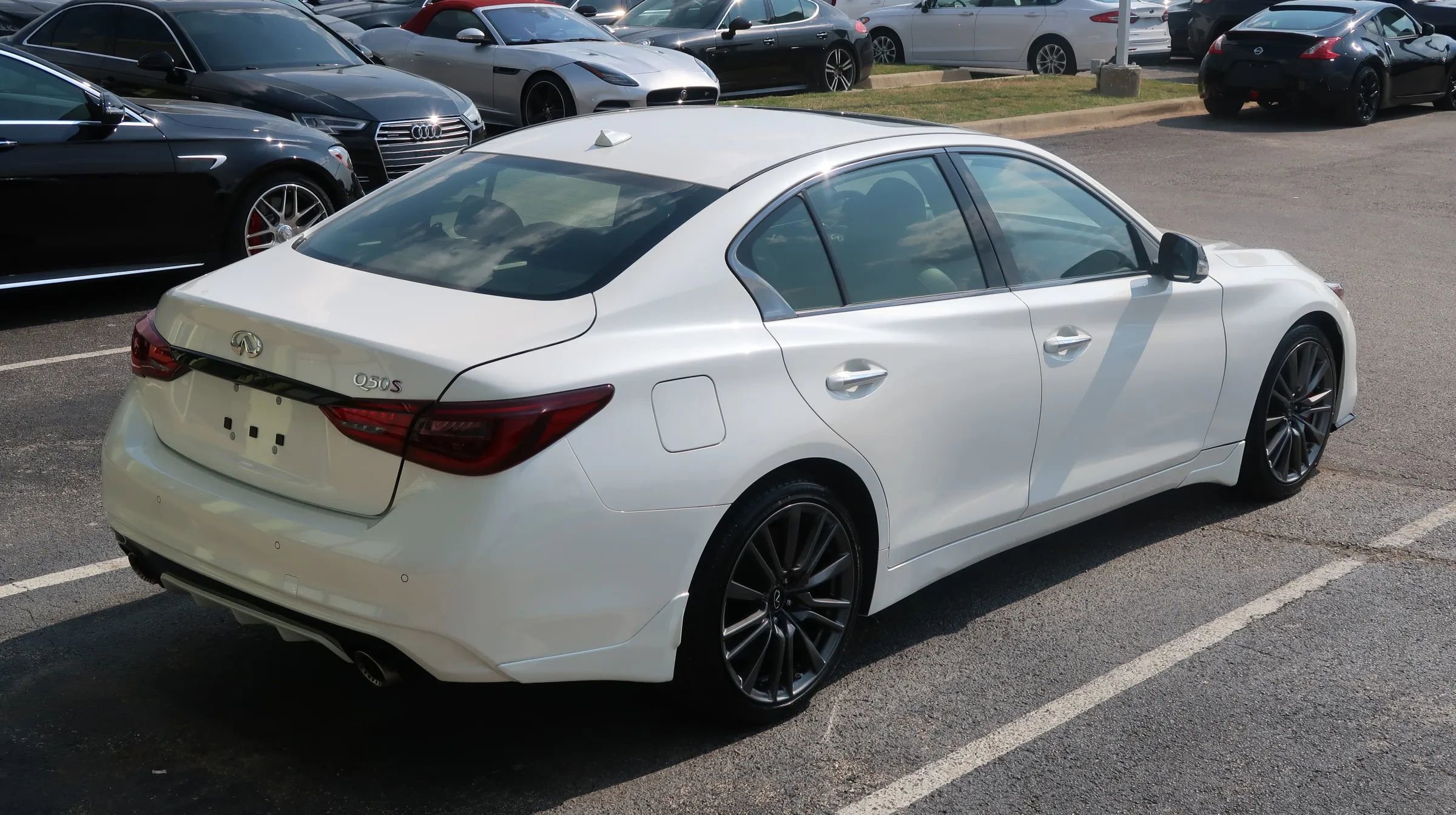 Used 2024 INFINITI Q50 Red Sport 400 RWD image 11