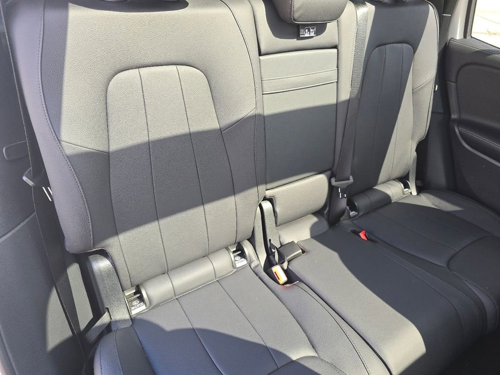 Certified 2026 Mercedes-Benz GLB 250 4MATIC image 21