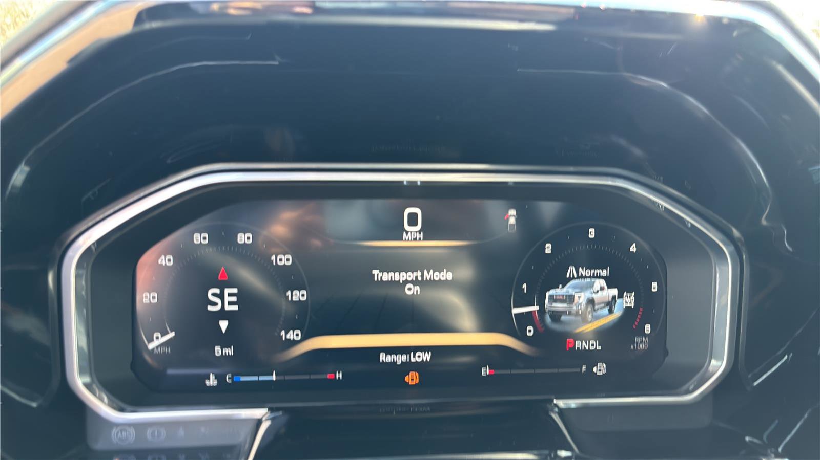 New 2026 GMC Sierra 2500 SLE image 12