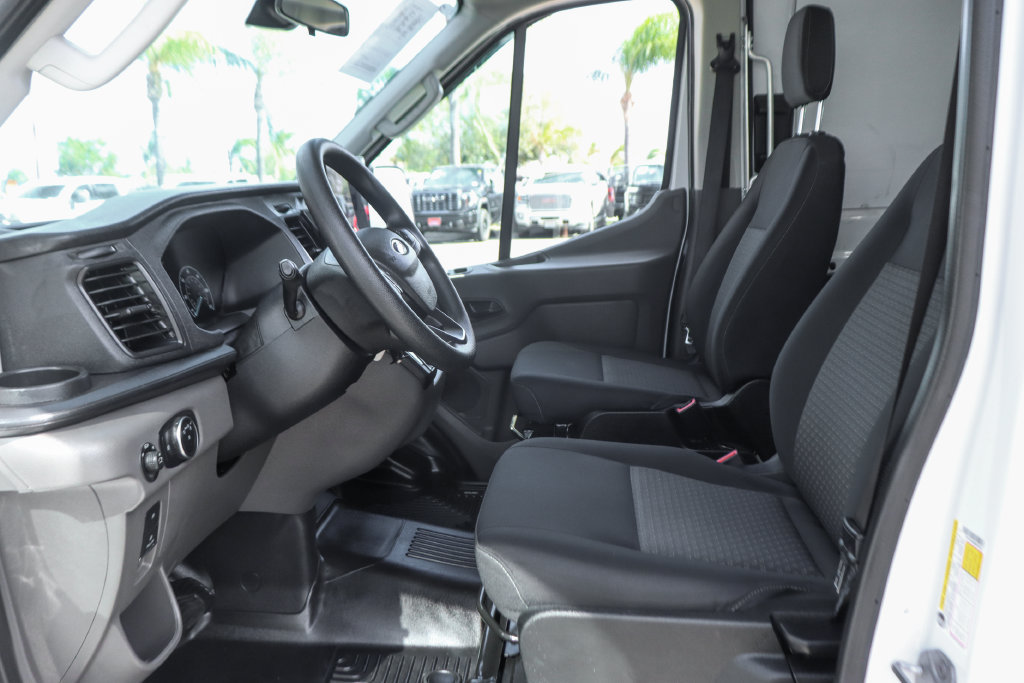 Used 2024 Ford Transit 150 148 Medium Roof RWD image 19