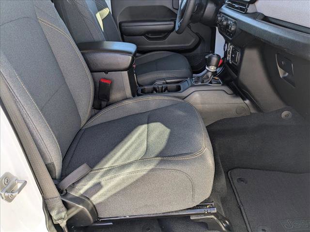 Used 2024 Jeep Wrangler Sport S image 20