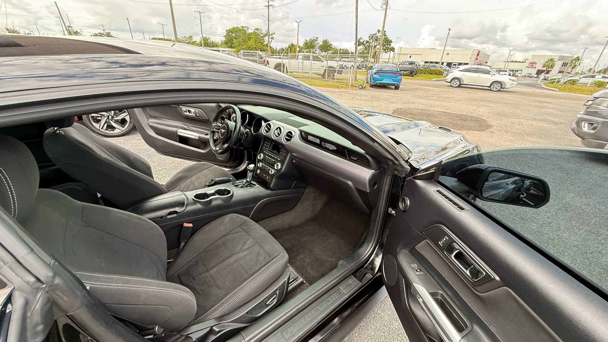 Used 2017 Ford Mustang GT w/ Black Accent Package image 26