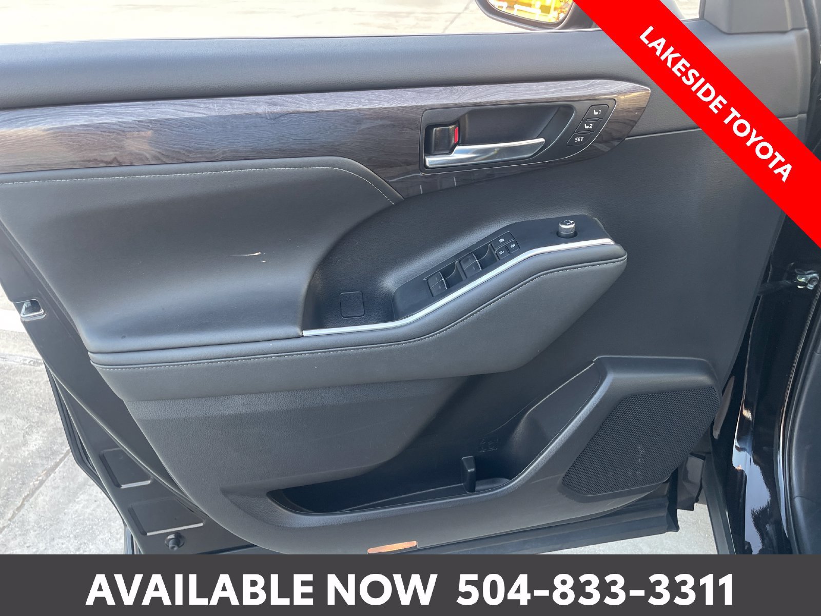 Used 2022 Toyota Highlander Limited AWD/4WD image 23
